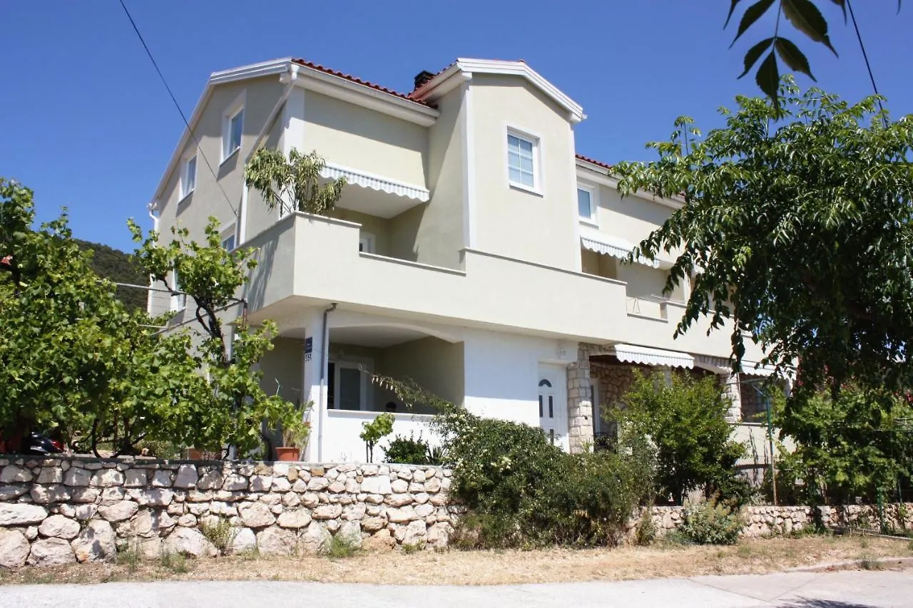 Apartment Banjol 5071A